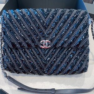 CHANEL Spacesuit flap bag